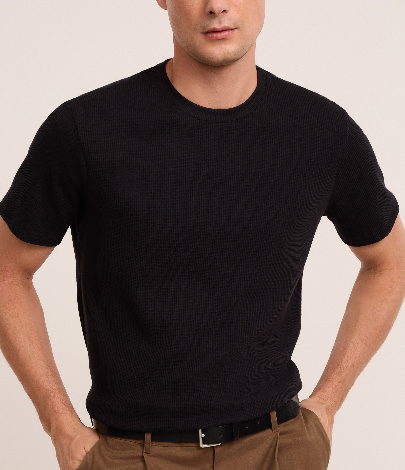 Camiseta Regular em Algodão com Textura Waffle Preto 3