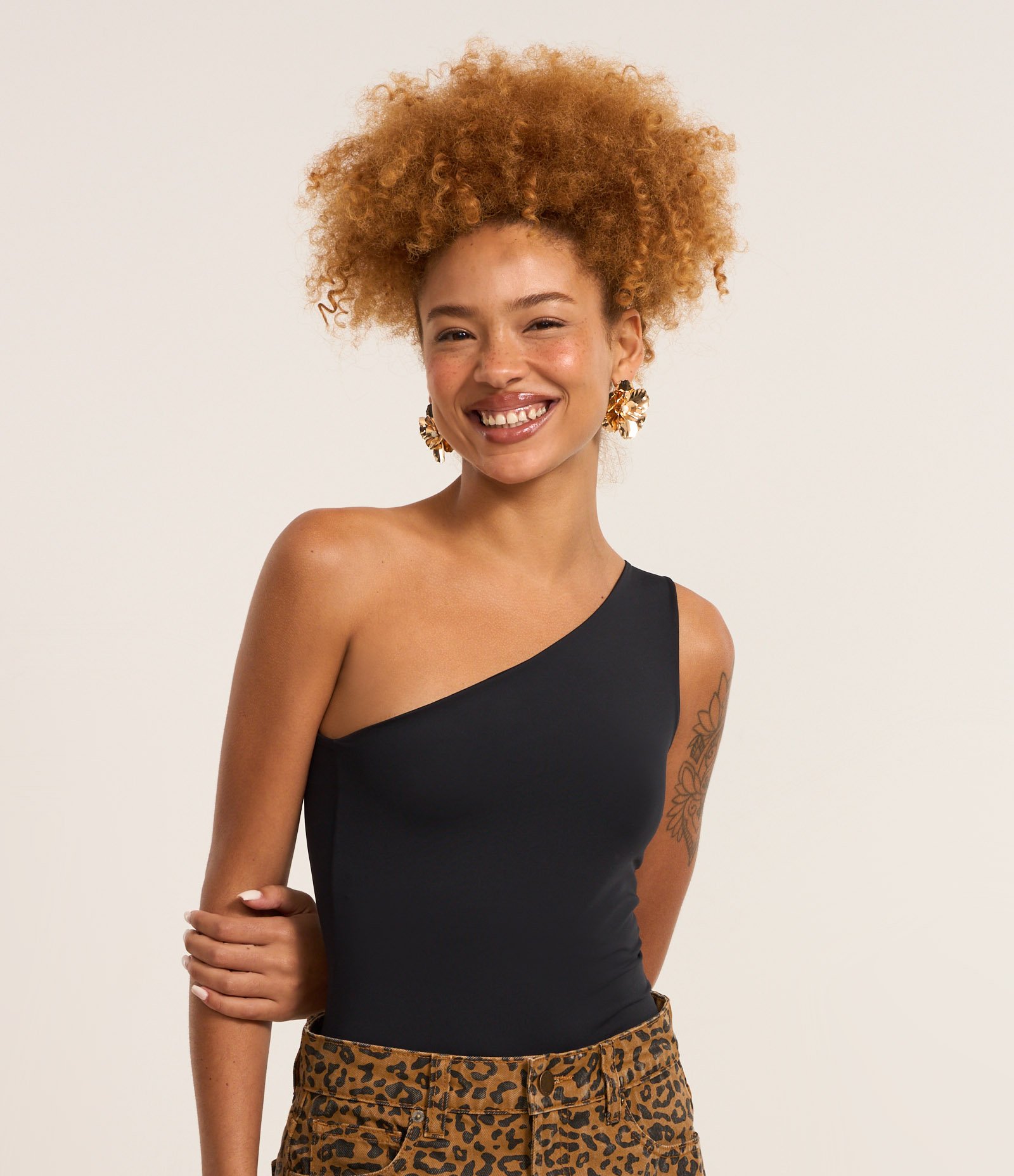 Body Ombro Único em Microfibra Preto 3