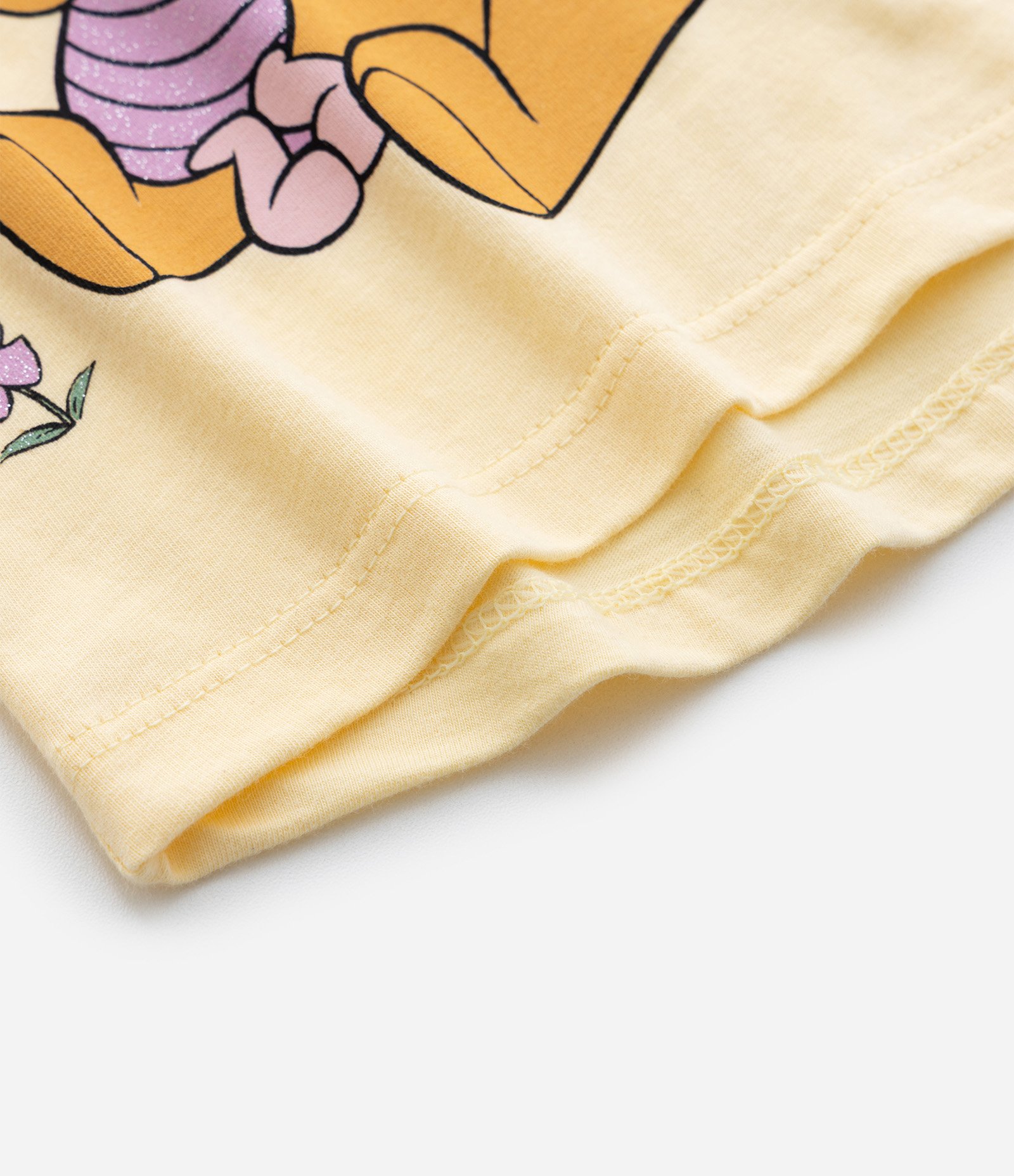 Camiseta Regular Infantil com Estampa Ursinho Pooh - Tam 1 a 6 Anos Amarelo 4