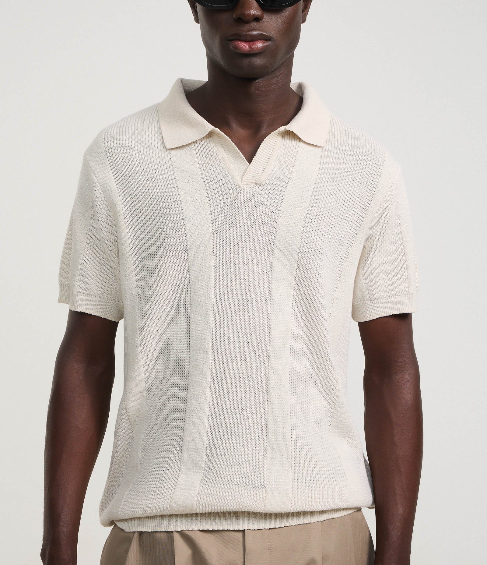 Camisa Polo em Tricô com Efeito de Listras Bege 3