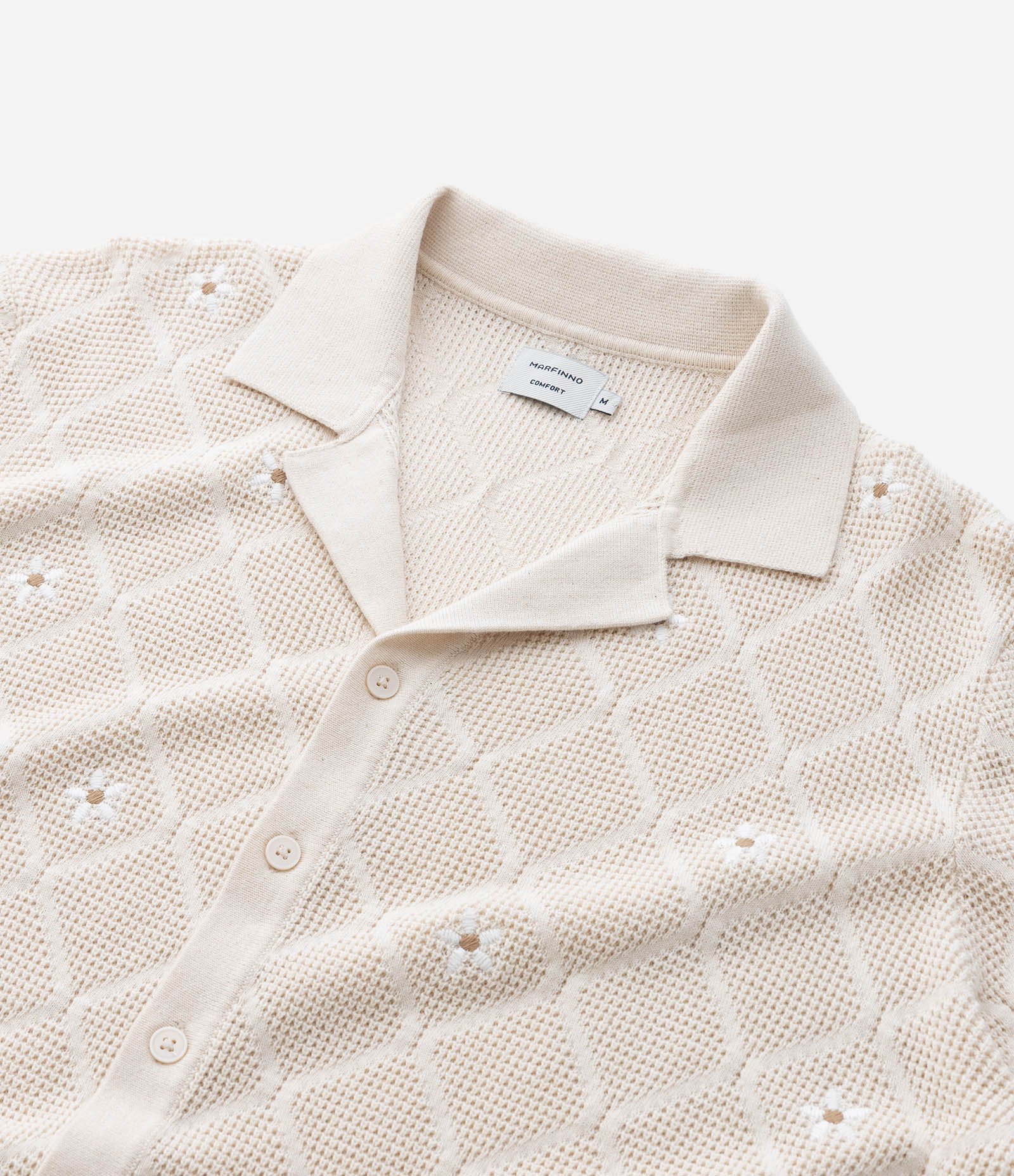 Camisa Comfort em Algodão com Efeito Tricô e Bordado em Flores Branco 5