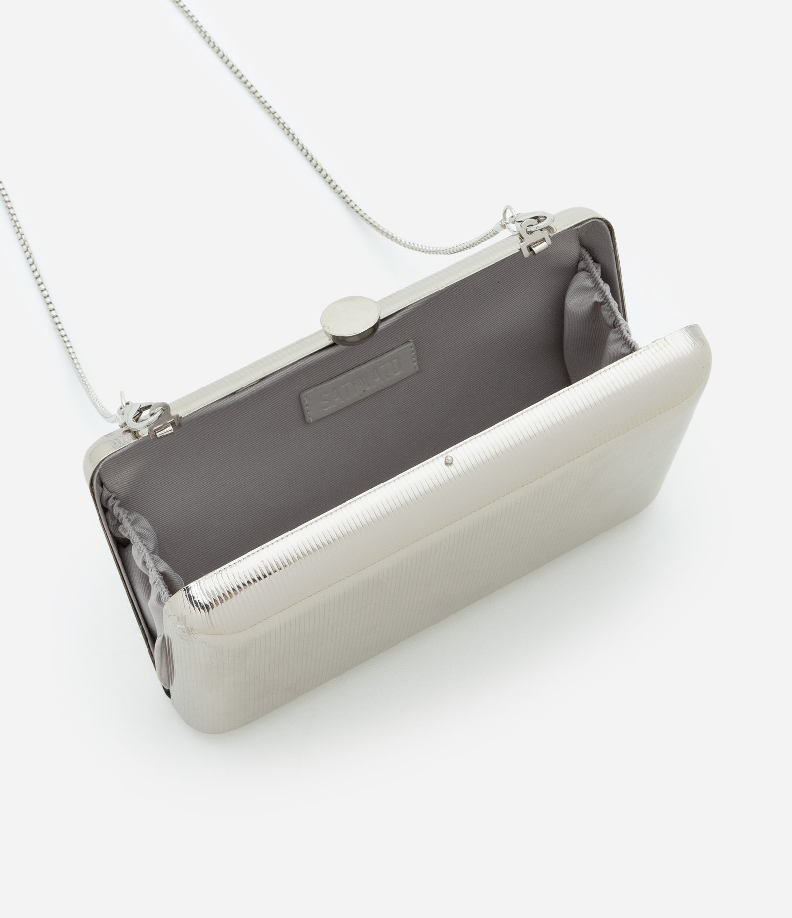 Bolsa Clutch Pequena Metalizada com Alças de Corrente Prata 5