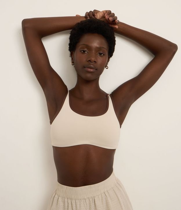 Cor: Off White | Tamanho: GG