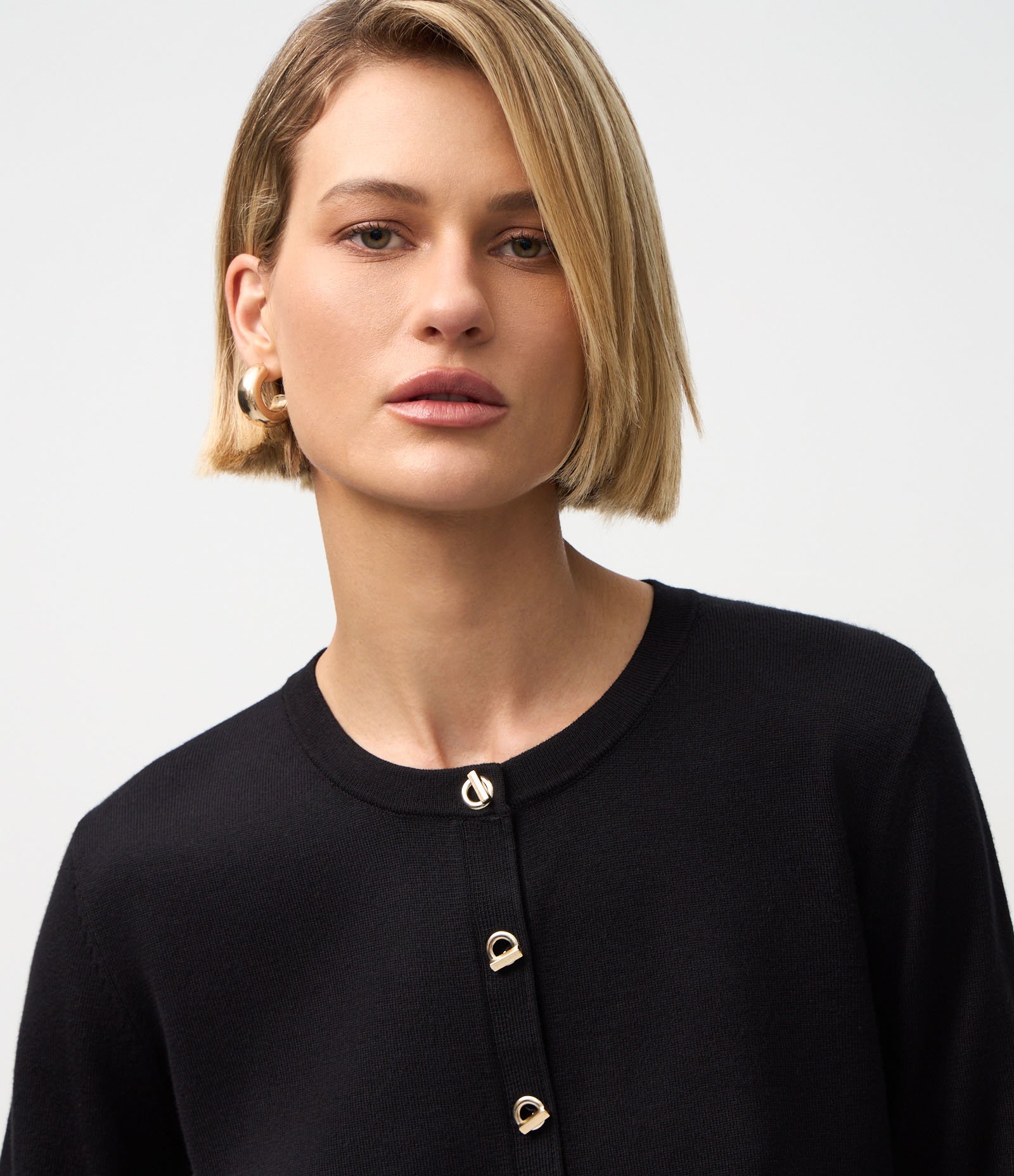 Cardigan Regular em Tricô com Botões e Modelagem Preto 3
