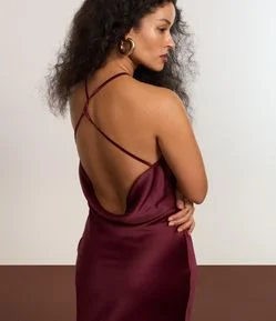 Vestido New Midi em Cetim com Decote Halter