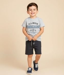 Camiseta Infantil em Cotton Estilo College com Estampa Lettering Chicago - Tam 1 a 6 Anos