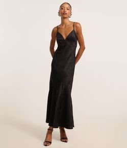 Vestido New Midi de Alça em Cetim com Textura Jacquard