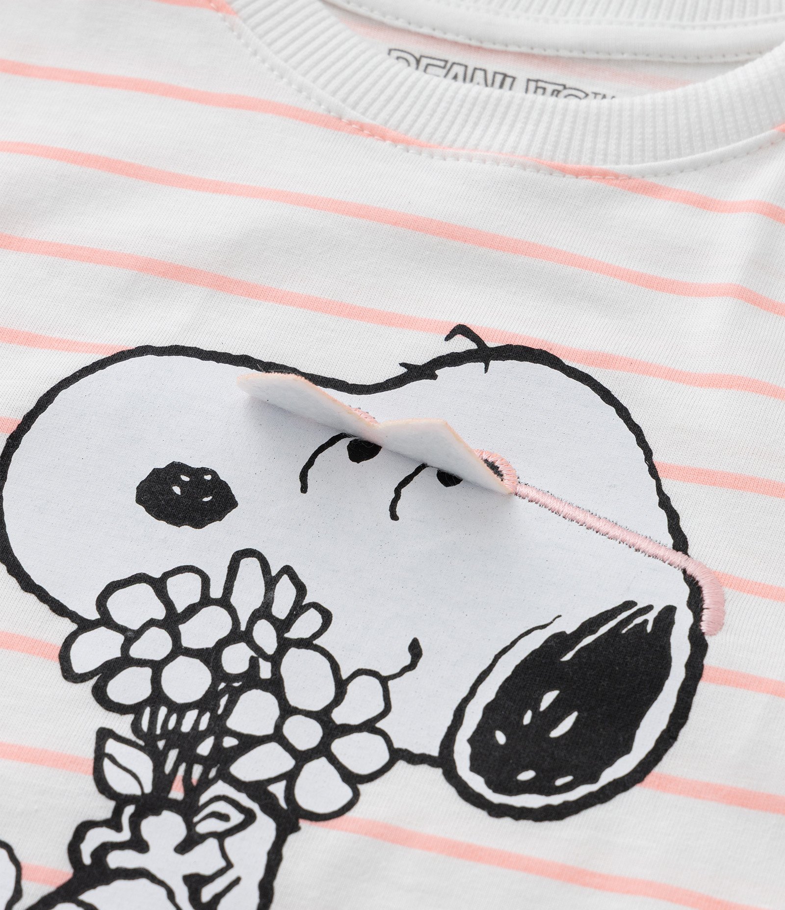 Camiseta Infantil Comfort com Estampa de Listras Snoopy - Tam 1 a 6 Anos Branco 5