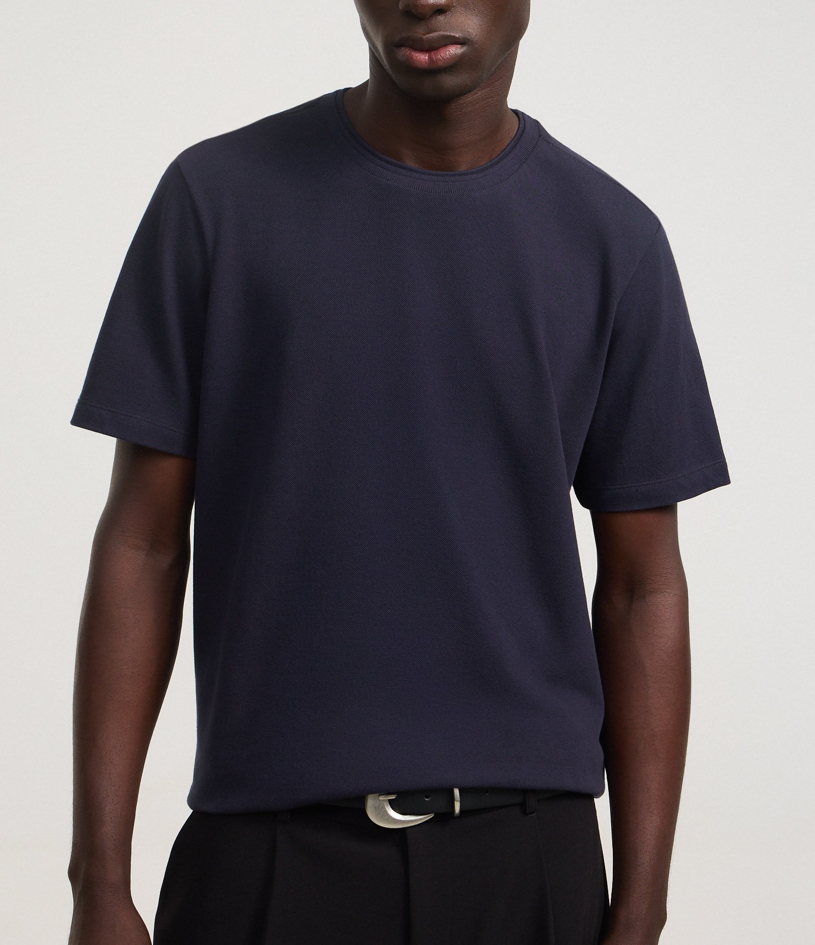 Camiseta Regular em Piquet com Gola Sobreposta em Ribana Azul Marinho 3