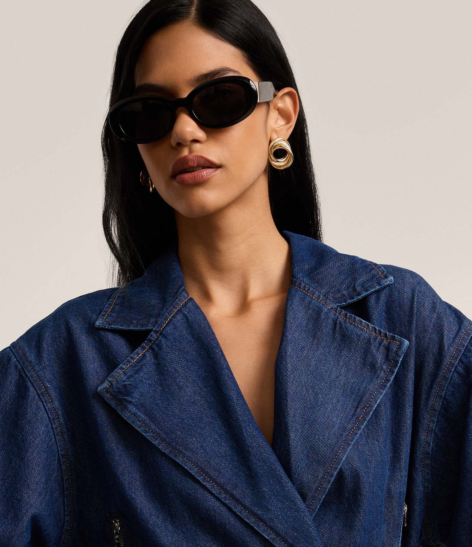 Vestido Curto em Jeans com Gola Lapela e Saia Lápis Azul 2