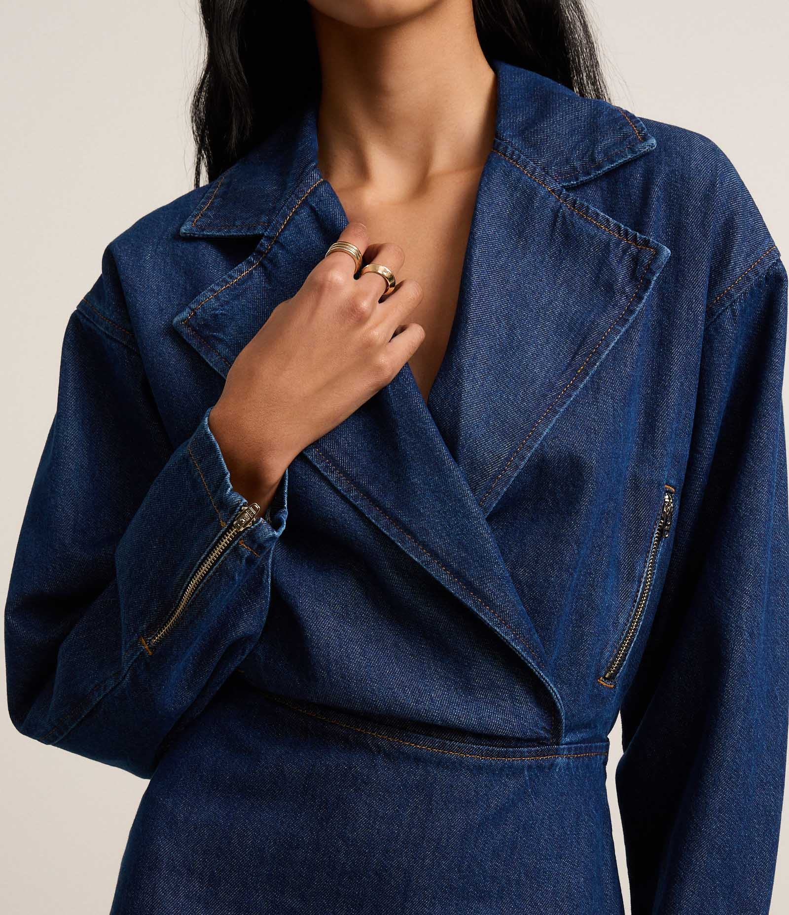 Vestido Curto em Jeans com Gola Lapela e Saia Lápis Azul 4