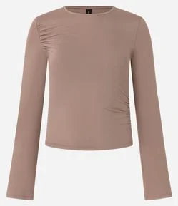 Blusa em Poliamida com Franzido no Ombro e Mangas Godê