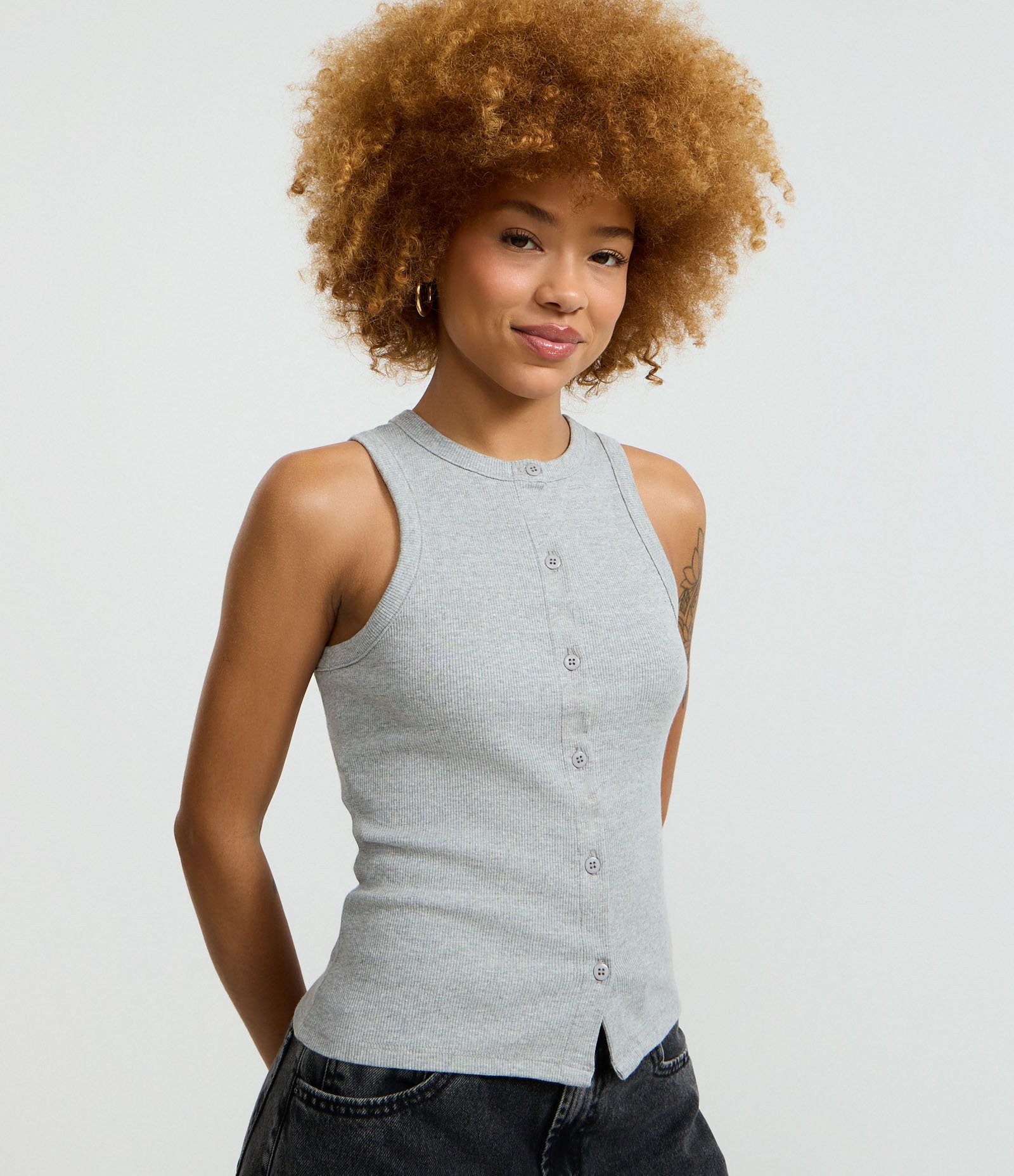 Regata em Ribana com Botões Frontais Cinza Mescla 1