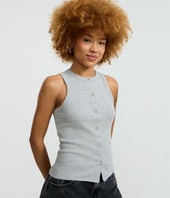 Regata em Ribana com Botões Frontais