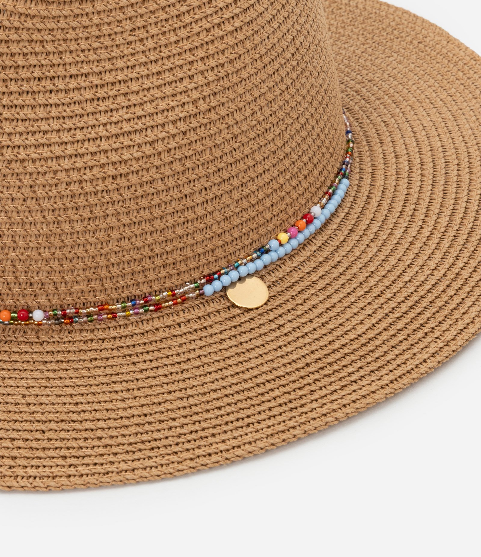 Chapéu Panamá com Aviamento de Miçangas e Medalhas Bege 3