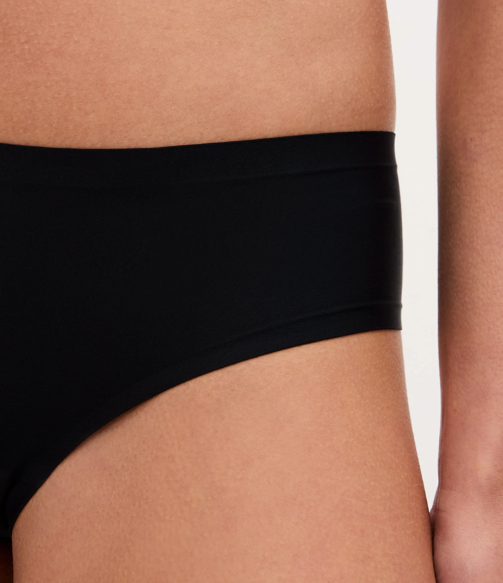 Kit 03 Calcinhas Biquini em Microfibra Branco/Bege/Preto 2