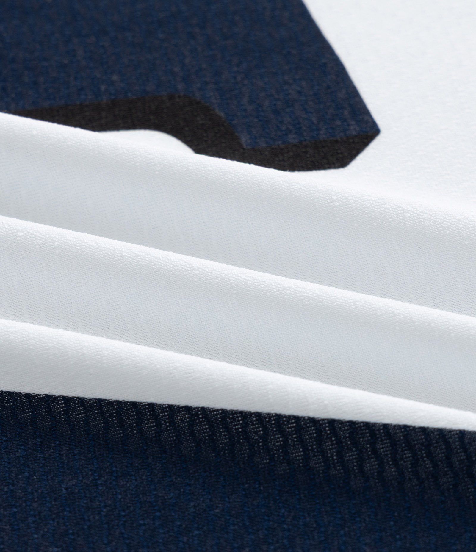 Camiseta Oversized Esportiva LA Curve & Plus Size Branco 6