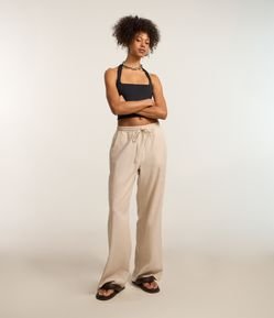 Calça Fuída em Viscolinho com Cós Elástico e Bolsos