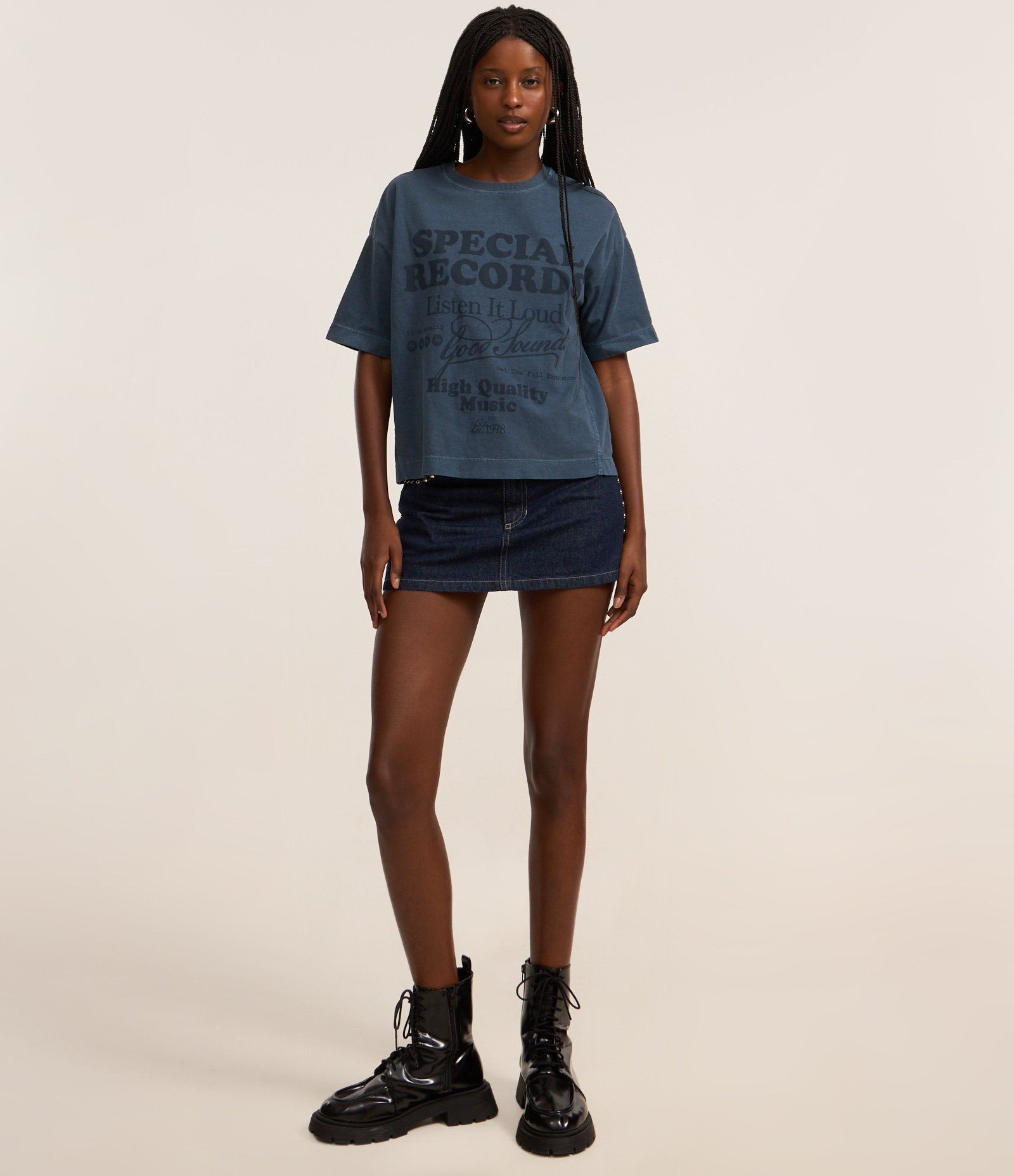 Camiseta Over em Cotton com Estampa Lettering Special Records Azul 2