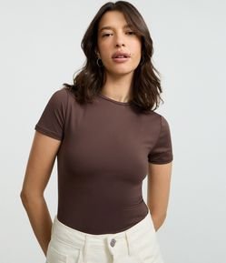 Blusa Alongada em Poliamida Básica