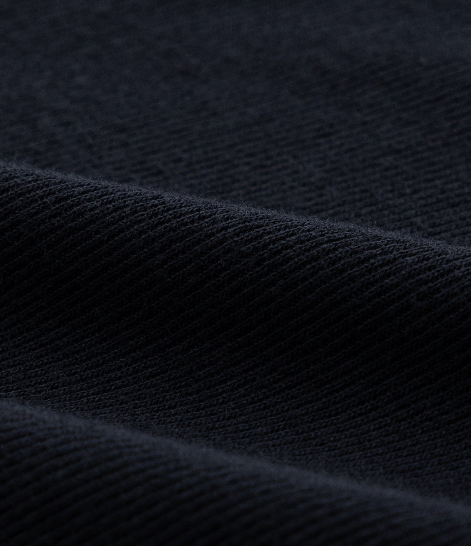 Blusa em Ribana com Ombro Deslocado Curve & Plus Size Preto 6