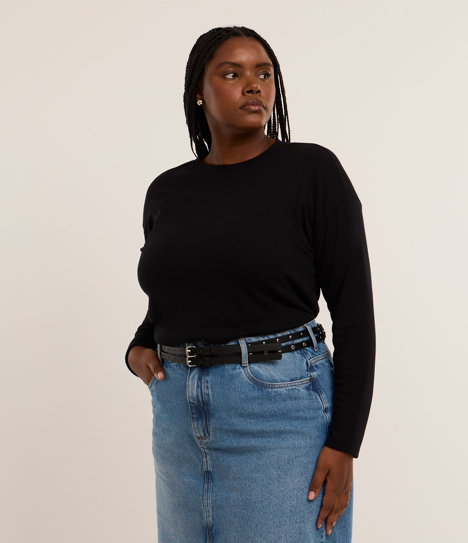 Blusa em Ribana com Ombro Deslocado Curve & Plus Size Preto 1