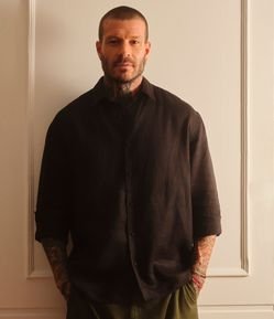 Camisa Relaxed em Cambraia de Linho Puro