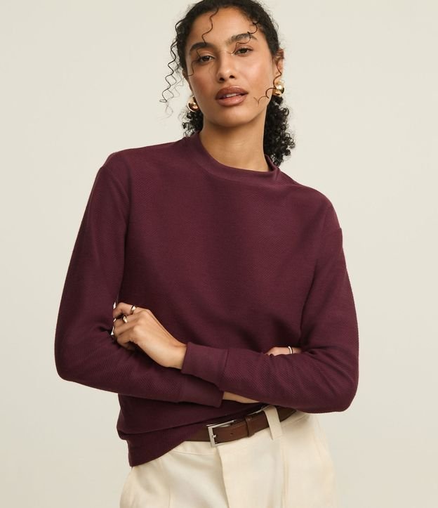 Casaco em Moletom com Efeito de Sarja e Gola Redonda