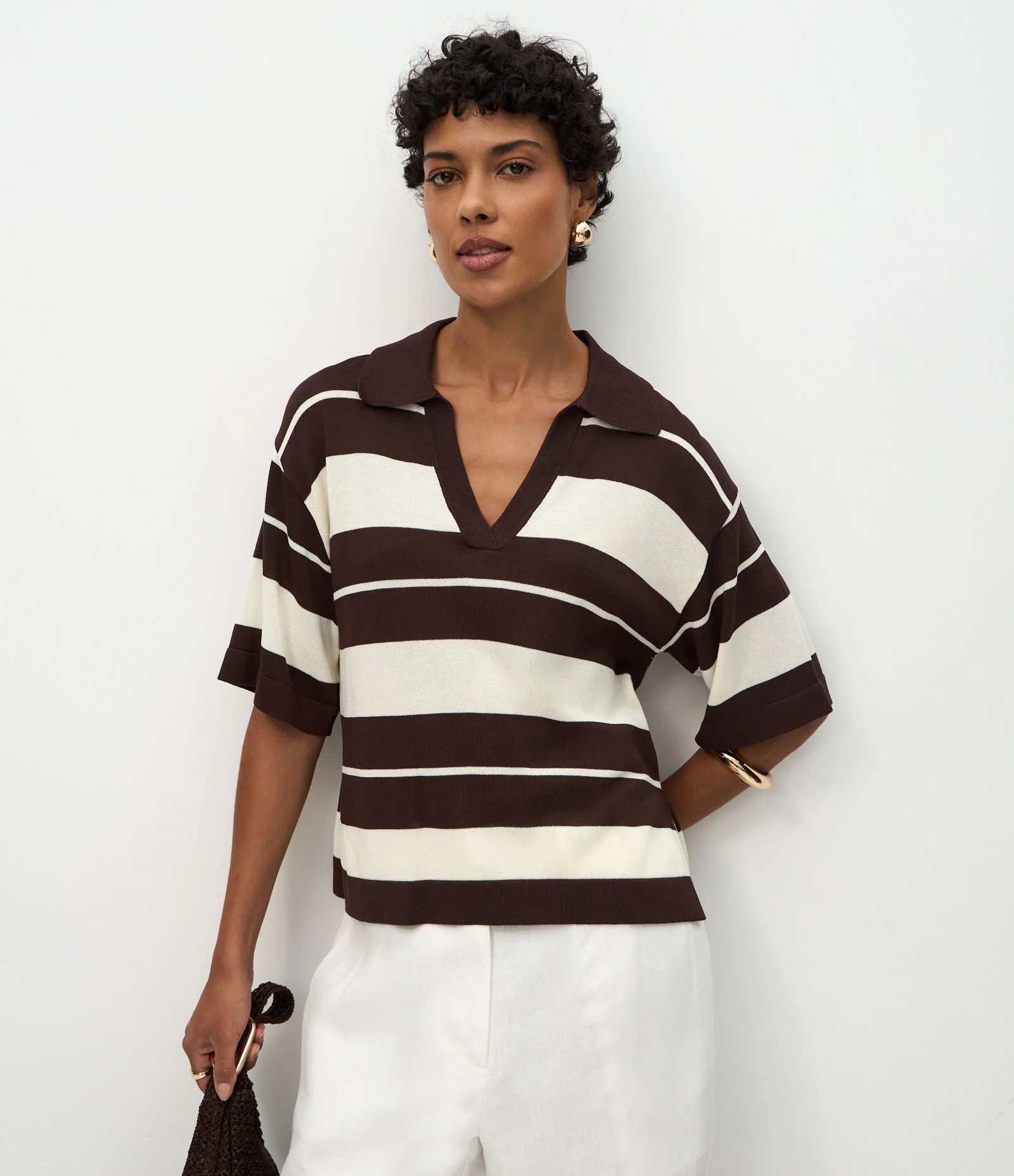 Blusa em Tricô com Gola Polo e Estampa Listrada Branco/Marrom 1