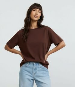 Camiseta Boxy em Algodão Peruano com Manga Curta