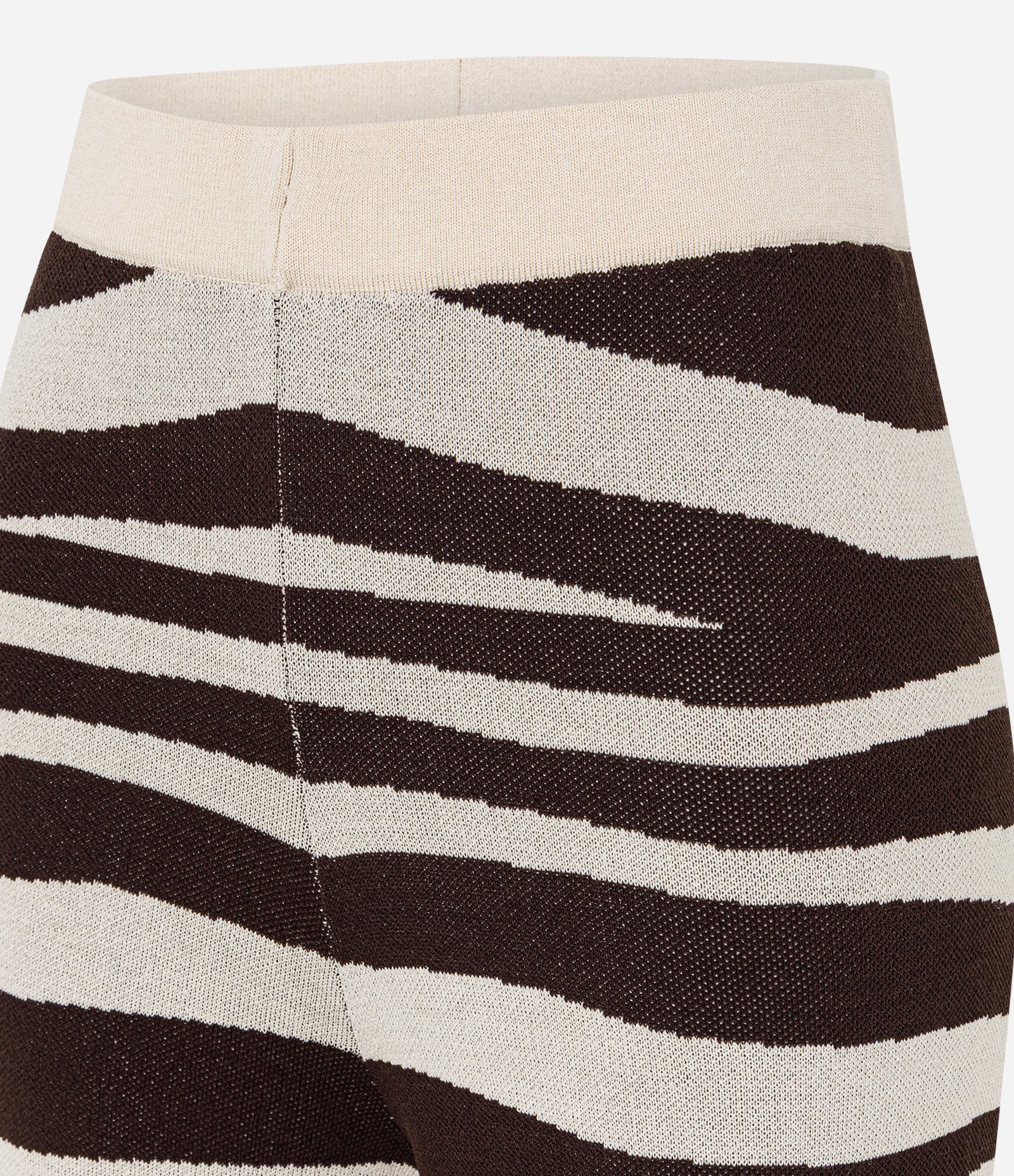 Calça Reta em Tricô com Estampa Zebra Multicores 8