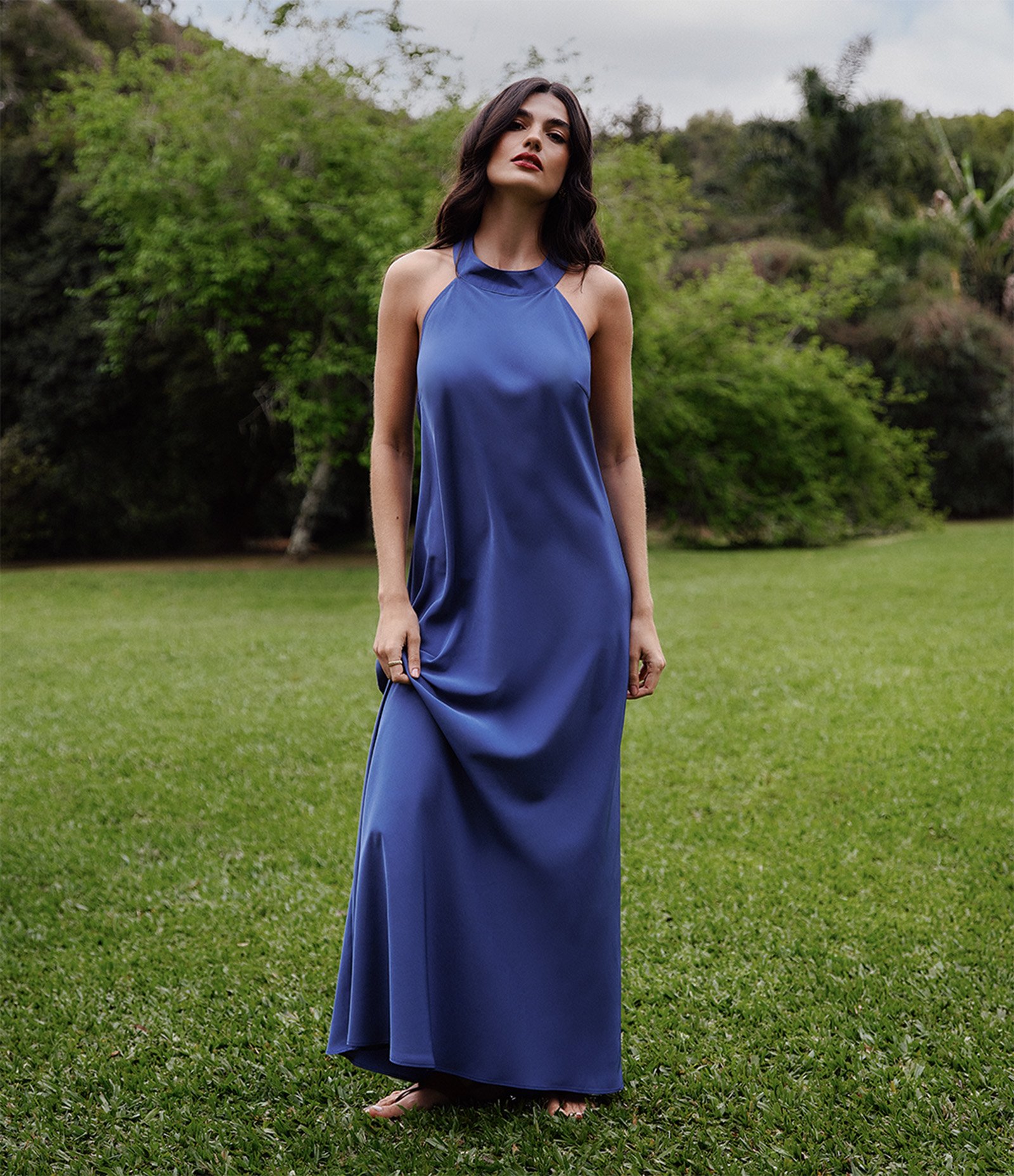 Vestido Longo Frente Única em Cetim com Amarração Azul Claro 1