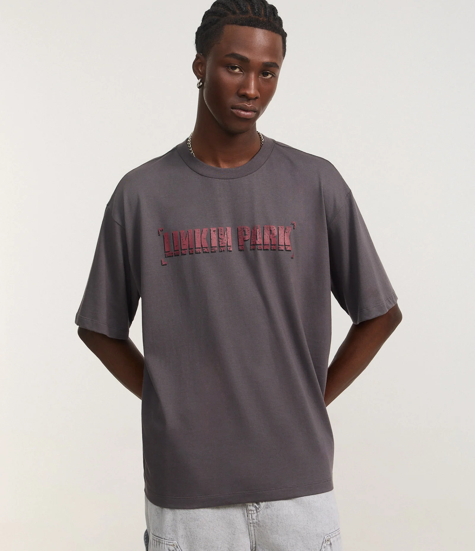 Camiseta Boxy em Algodão com Estampa Lettering Linkin Park Cinza 2