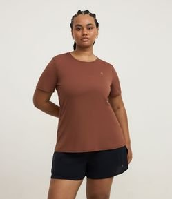Camiseta Esportiva com Tecnologia Dry Curve & Plus Size