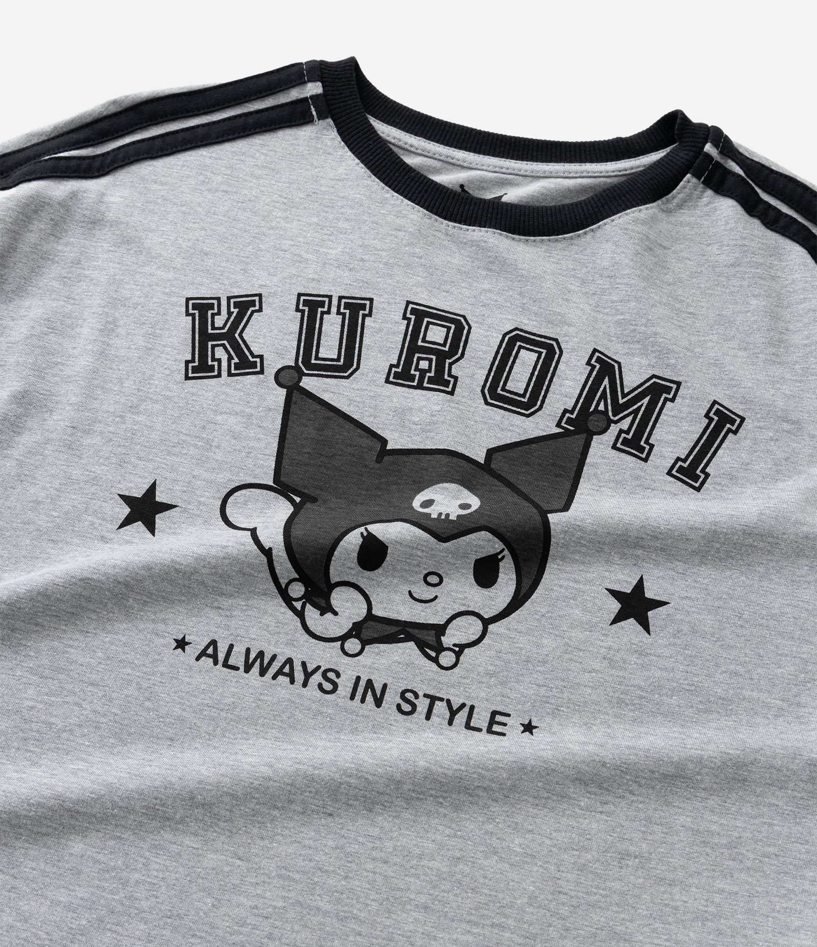 Camiseta Infantil com Estampa e Lettering Kuromi - Tam 7 a 14 Anos Cinza 5