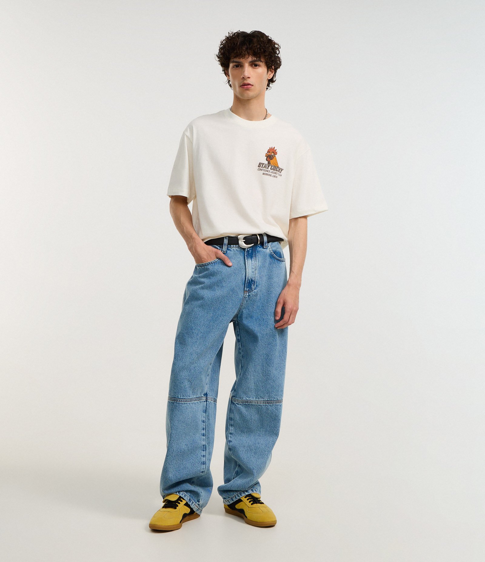 Camiseta Boxy em Algodão com Galo de Tênis Estampado e Lettering Stay Cocky Off White 3