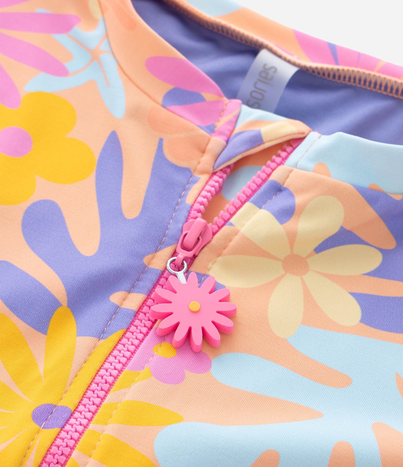 Maiô Infantil com Mangas Longas e Estampa Floral - Tam 5 ao 14 anos Multicores 5