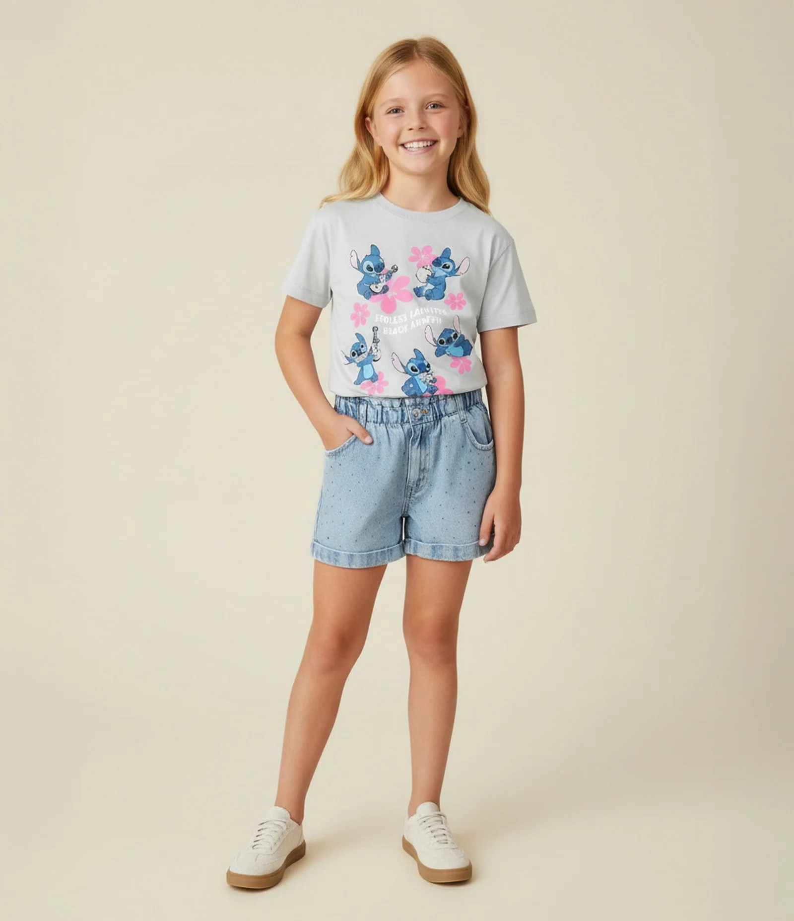 Camiseta Infantil com Estampa Stitch com Flores Havaianas - Tam 5