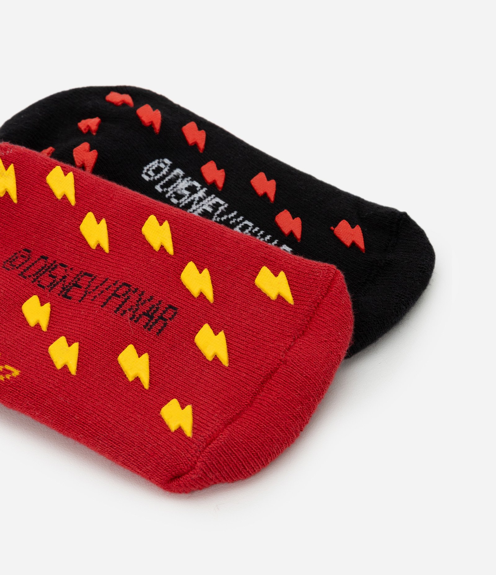 Kit 02 Meias Sapatilha Infantil com Antiderrapante e Estampa Carros - Tam 19 ao 34 Preto/Vermelho 4