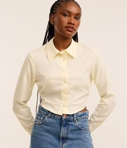 Camisa Cropped em Tricoline com Detalhe Vazado nas Costas