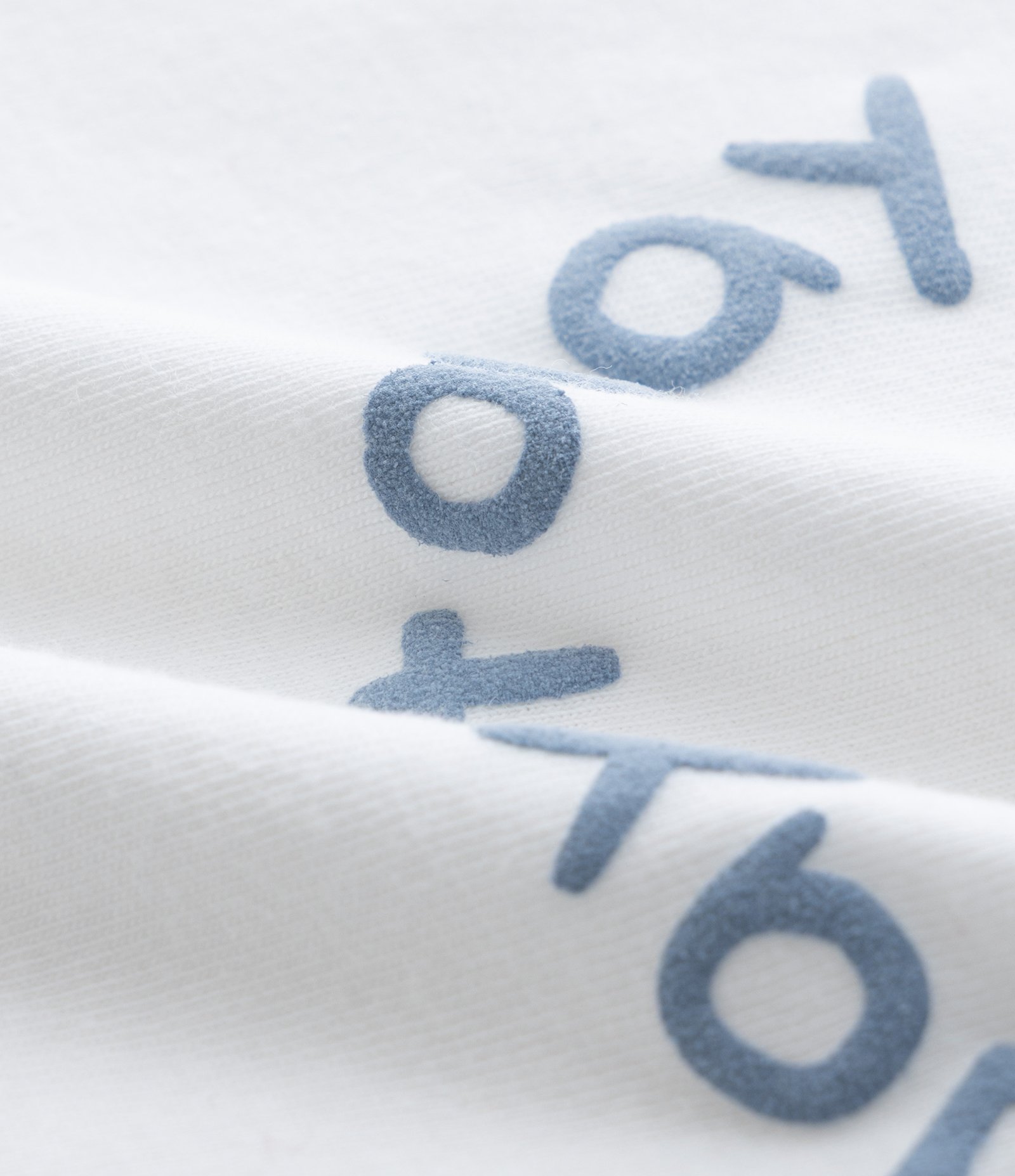 Conjunto Camiseta Bermuda e Babador em Algodão  - Tam 0 a 18 Meses Branco/Bege 11