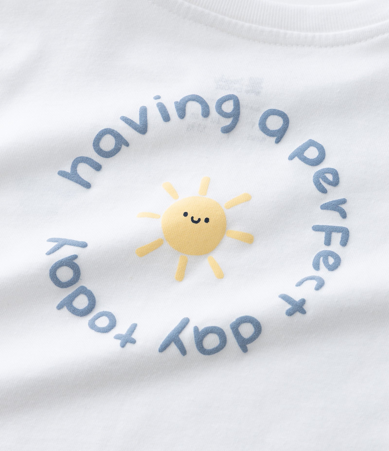 Conjunto Camiseta Bermuda e Babador em Algodão  - Tam 0 a 18 Meses Branco/Bege 14