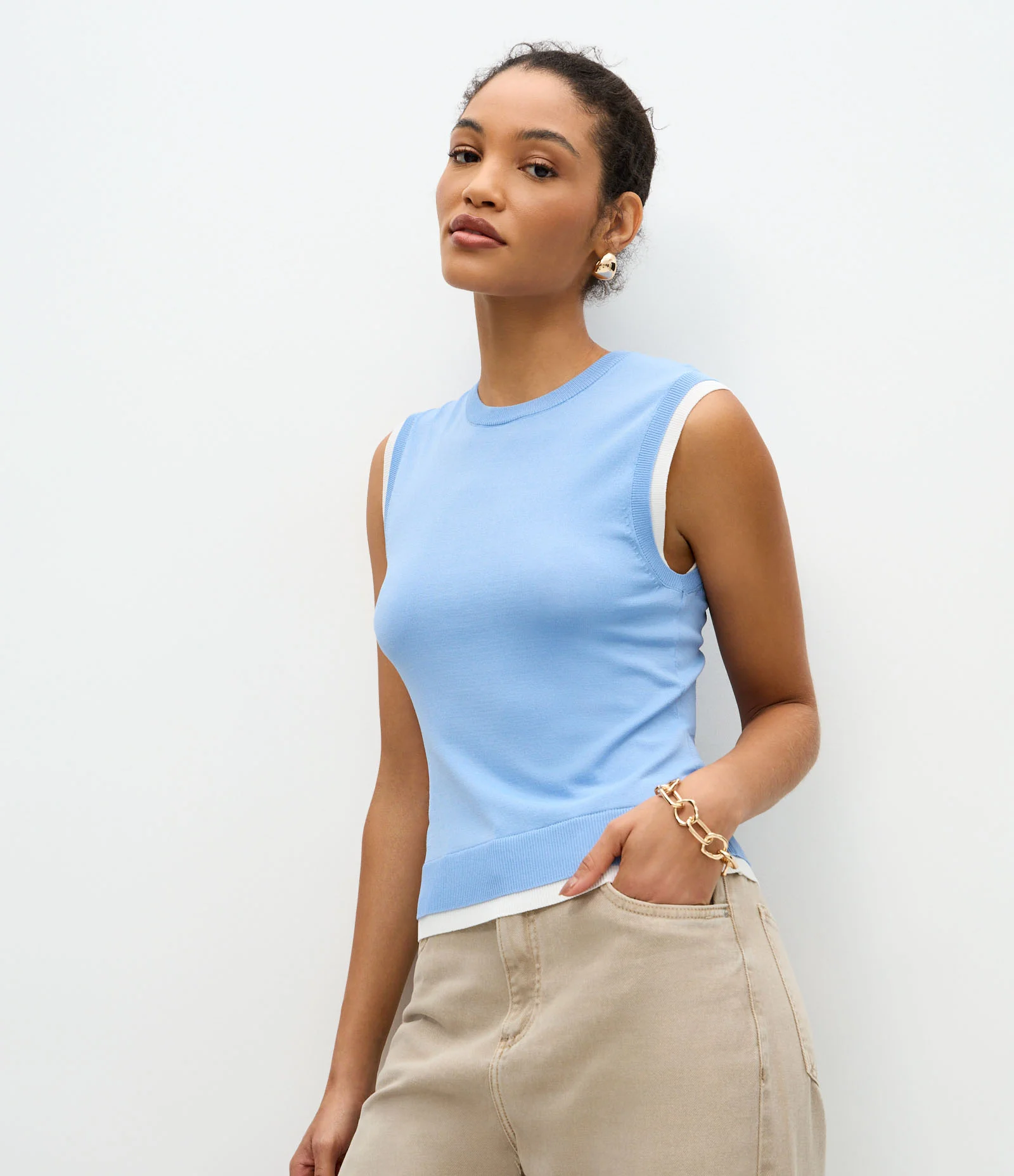 Blusa Colete em Tricô com Viés Contrastantes Azul 1