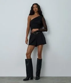 Short Alfaiatado com Pregas e Cinto