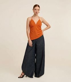 Blusa Frente Única em Bengaline com Busto Franzido e Barra Assimétrica