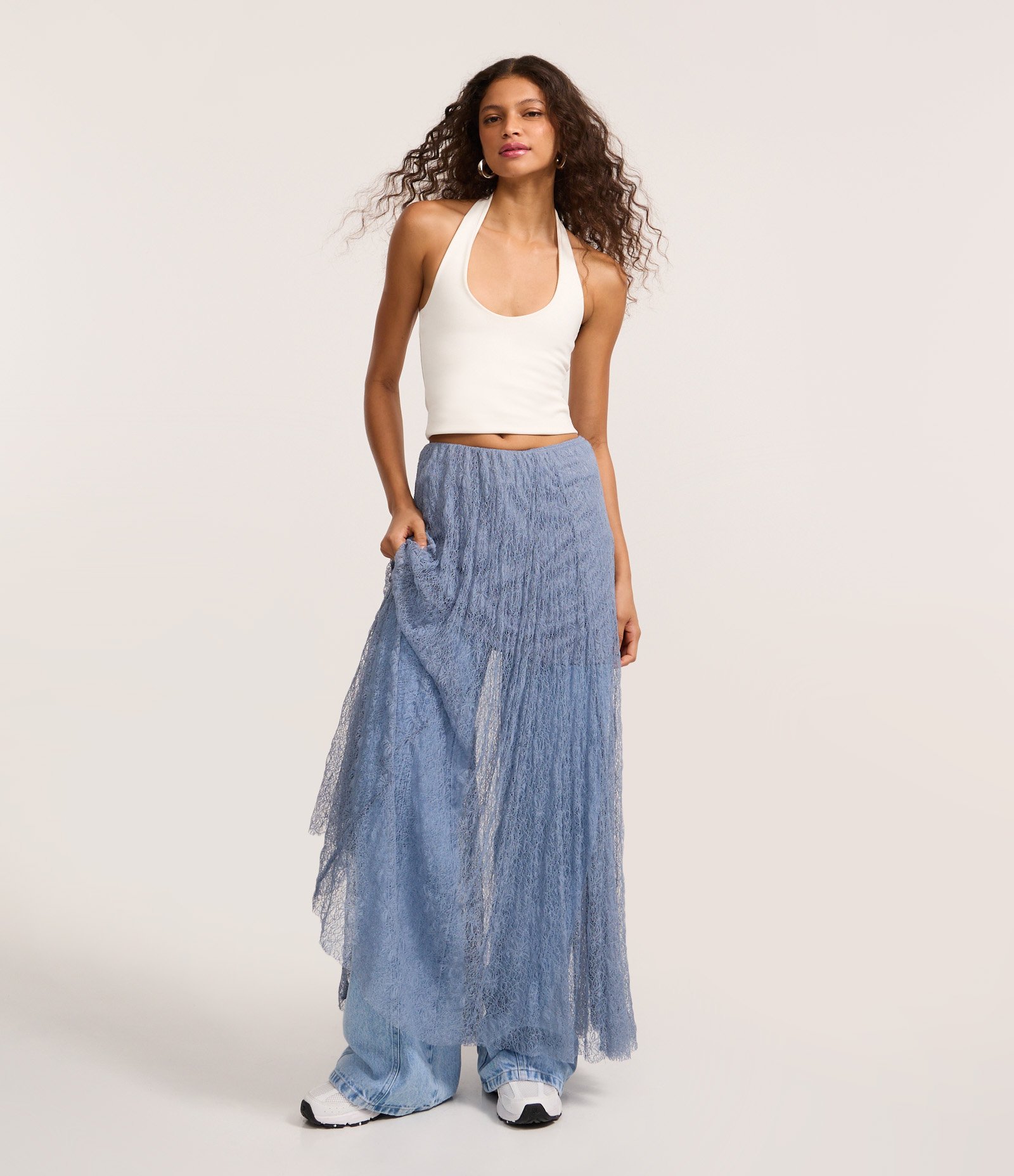 Saia Evasê New Midi em Renda com Forro Azul Acinzentado 1