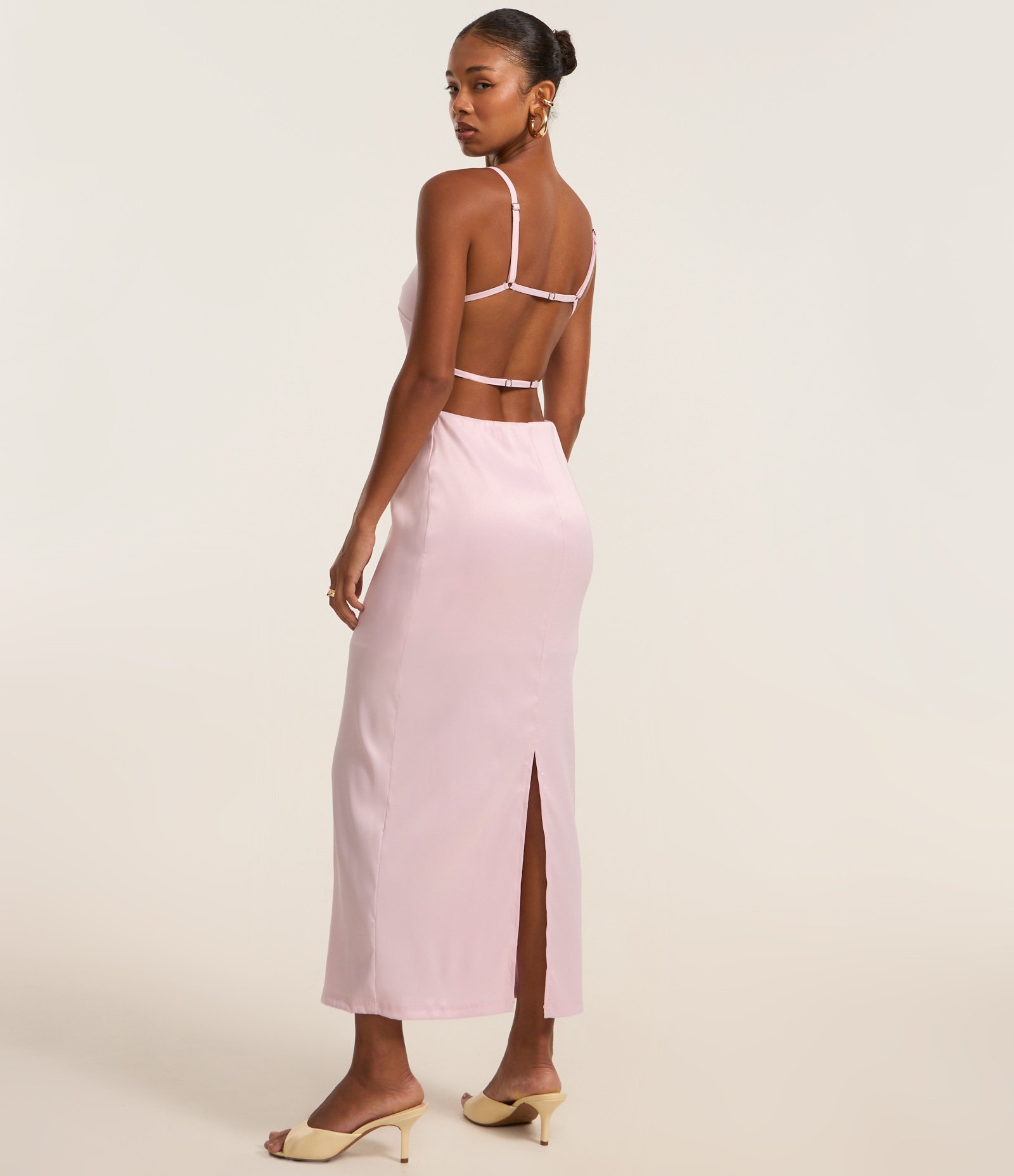 Vestido New Midi em Bengaline com Gola Halter e Alças Finas Rosa 4