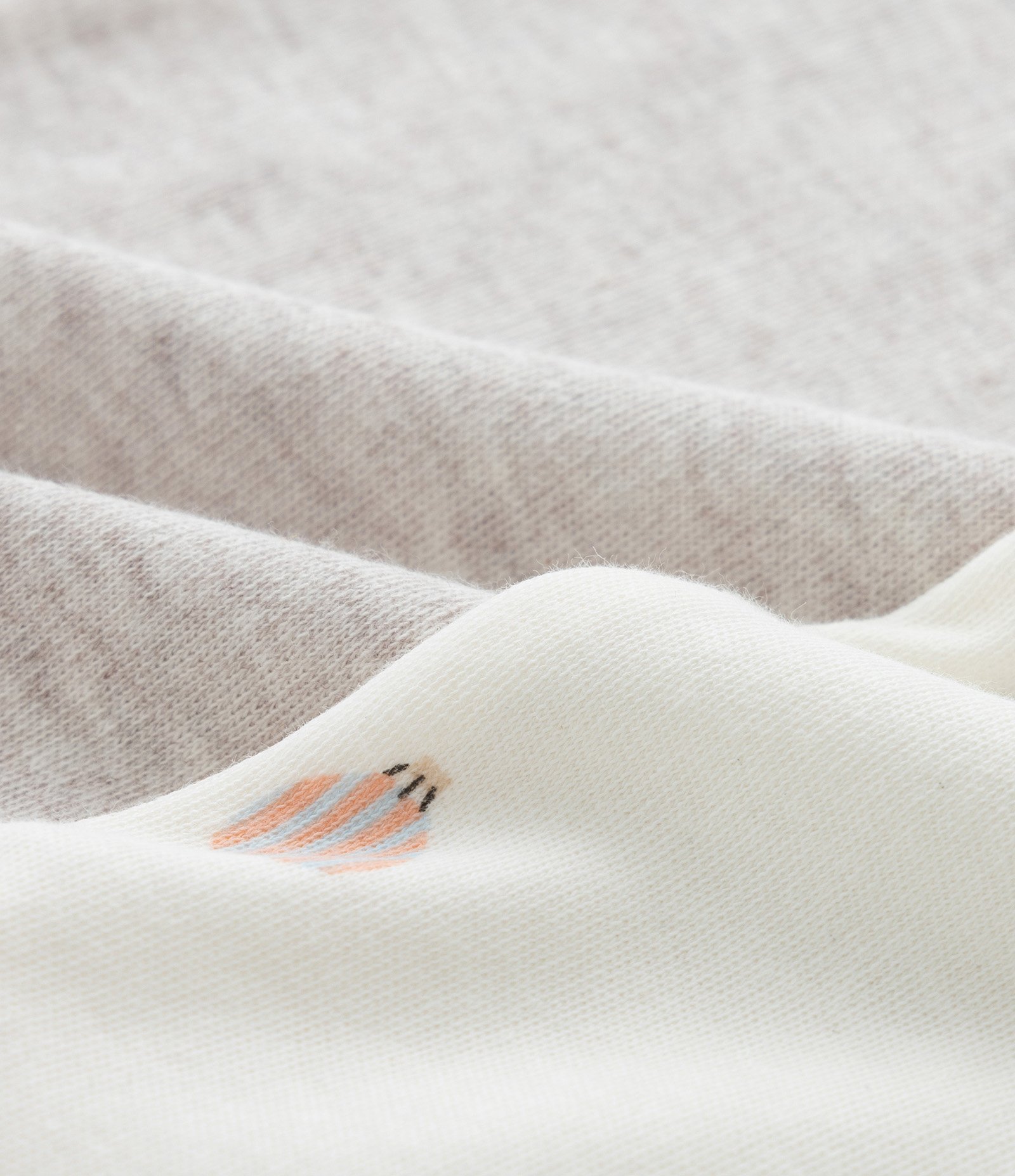 Kit 02 Bodies Infantil em Suedine com Mini Ícones – Tam RN a 12 Meses Cinza/Off White 3