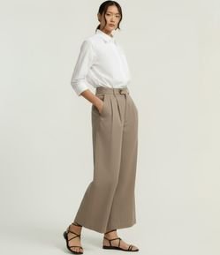 Calça Reta em Sarja com Cós Alfaiatado com Pregas