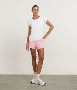 Camiseta Esportiva em Microfibra Texturizada